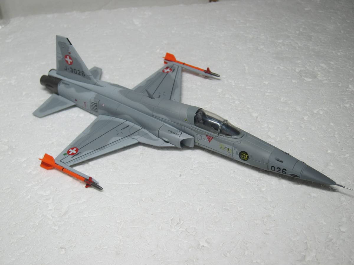 Amazon.co.jp: 1/72 ホビーマスター ノースロップ F-5E タイガー